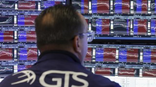 人工智能估值担忧困扰全球投资者，科技泡沫担忧加剧