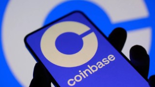 特朗普表态支持数字资产市场结构法案，Coinbase领涨加密股