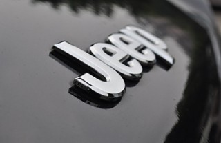 汽车发动机积碳清洗方法？