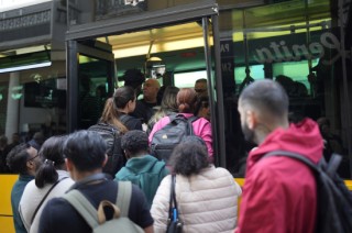 电力振荡令西班牙和葡萄牙遭遇大面积停电 尚未排除网络袭击可能