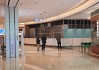 撕破脸！事发深圳福田地标商场，知名网红品牌一门店遭商场强关，记者实探：现场已封锁，保安看守！多方发声