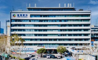 阿托品滴眼液真的能治近视吗？0.02％阿托品滴眼液落地武汉普瑞眼科医院，开启个性化近视防控新时代