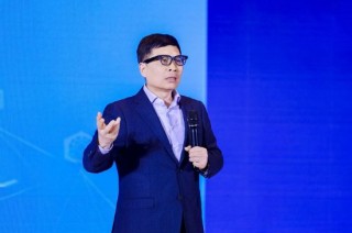 周云杰：重构与链接