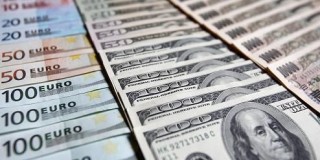 如何计算汇率增长相关数据？汇率增长受哪些因素影响？