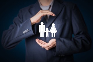 保险的行业人才发展战略是怎样？