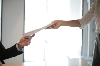 樟树医保怎样完成缴纳？这种完成缴纳的方式有什么特点？