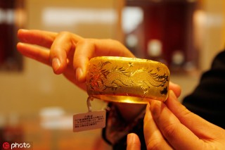 黄金价格波动与经济周期如何关联？