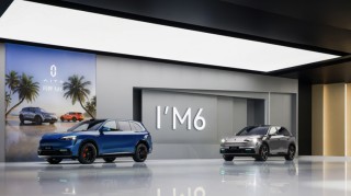 896线激光雷达下放20万元级，鸿蒙智行三车围猎主流赛道