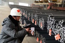 如何计算螺纹钢期货交易成本？交易成本与市场行情有何关联？