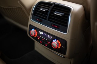 汽车空调系统如何进行日常维护？