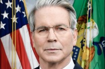 油价飙升之际，财政部长贝森特改口称美联储可暂缓降息