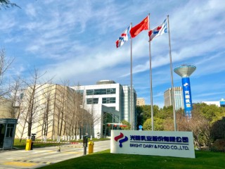 营收利润连跌4年、净利率破0.5%，这一乳业巨头何时止跌？