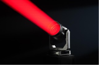 光峰科技推出QUASAR（星穹）全彩激光探照灯 攻克大型盛典灯光难题