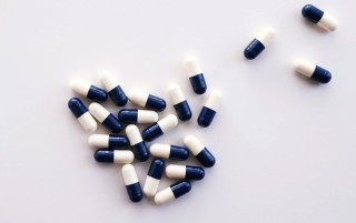 惠民保十年路：从野蛮扩张走向精细化运营，传统健康险份额被挤压后如何突破？