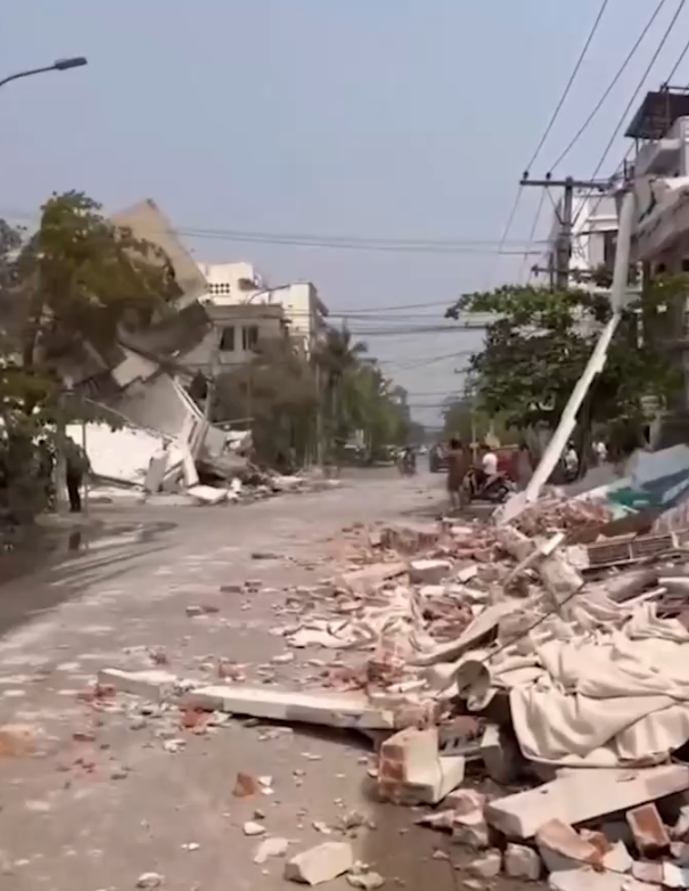 中国决定向缅甸提供1亿元救灾援助！缅甸强震已致超千人死亡，国际机构：灾情令人担忧！敏昂莱呼吁国际救援  第1张