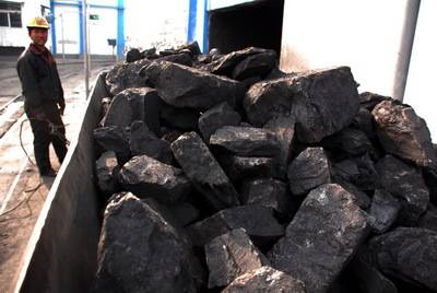 如何进行铁矿石期权移仓？移仓有何注意事项？  第1张