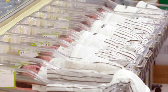 一周外盘头条|以伊美均宣布胜利 标普500纳指齐创新高 日经225指数收于40000点上方 英伟达市值重夺全球第一  第13张