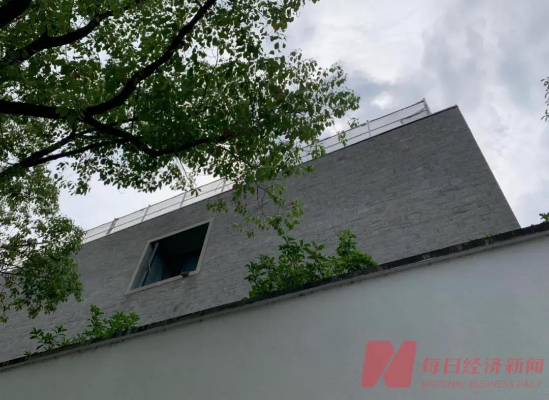 验资5000万元看房 一套2亿元起 上海“宁国府”拿地17年 才在政策松动缝隙里找到开盘时机  第3张