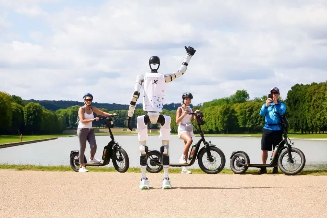 当中国品牌“跑”入法国皇宫，看特步如何“凡尔赛”  第12张