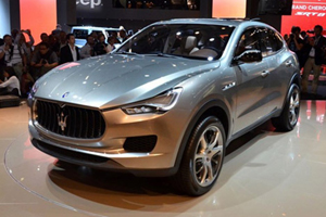 车的方向盘不正怎么调整？方向盘不正对行车安全有何影响？  第1张