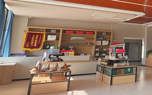 智管农业风险赋能六衖振兴 徽商期货走进含山县六衖村  第4张