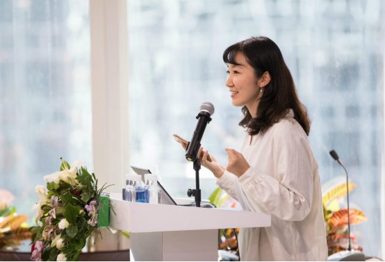 王羽潇妻承夫志，柔肩承重，春雨医生2.69亿“上岸”  第6张