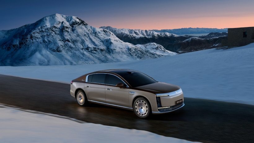 保时捷,被重估的“桌边人” 第1张 保时捷,被重估的“桌边人” 第1张