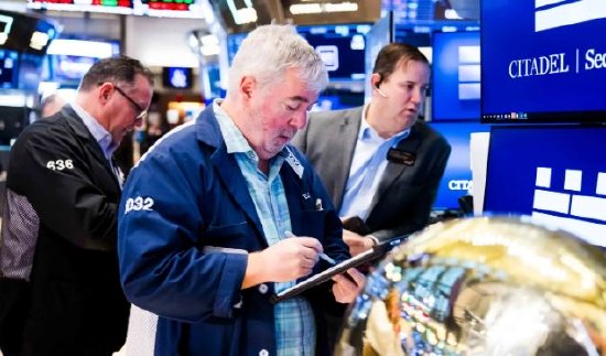 开盘：美股周四开盘涨跌不一 市场关注科技股财报  第1张