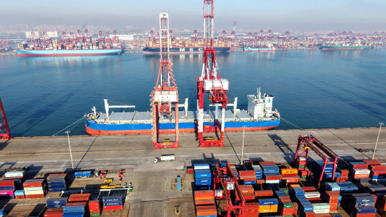 美最高法院裁决之际,关税收入飙升超 300% 第1张 美最高法院裁决之际,关税收入飙升超 300% 第1张