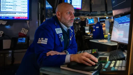 尾盘:美股继续下滑 思科领跌科技股 第1张 尾盘:美股继续下滑 思科领跌科技股 第1张