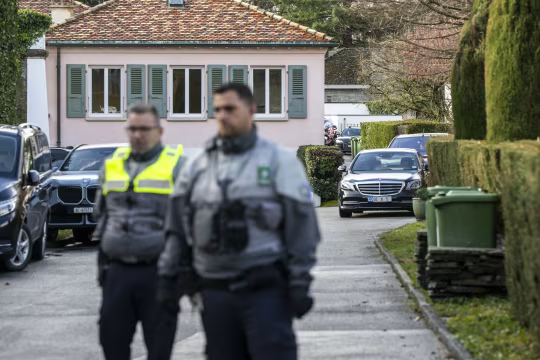 伊朗对特朗普双管齐下:一边让步,一边武力威慑 第1张 伊朗对特朗普双管齐下:一边让步,一边武力威慑 第1张