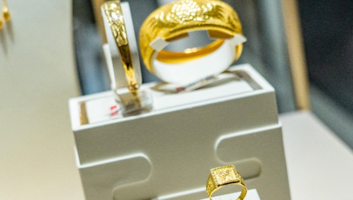 黄金饰品价格大跌超100元,较1个月前下跌近10% 第1张 黄金饰品价格大跌超100元,较1个月前下跌近10% 第1张