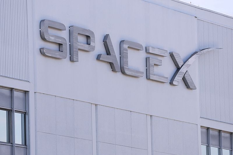 马斯克打破IPO惯例？SpaceX拟将30%新股分给散户  第1张