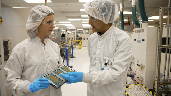 人工智能的下一个瓶颈:为何美国制造的顶级芯片仍需往返台湾 第2张 人工智能的下一个瓶颈:为何美国制造的顶级芯片仍需往返台湾 第2张